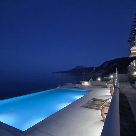 Villa Serafeim Kími Exterior foto